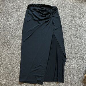 Elegant Black Women's Skirt